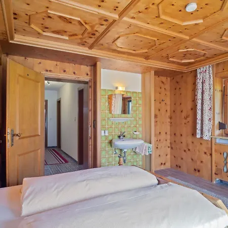 Holiday Tiroler Gastehaus 2 *