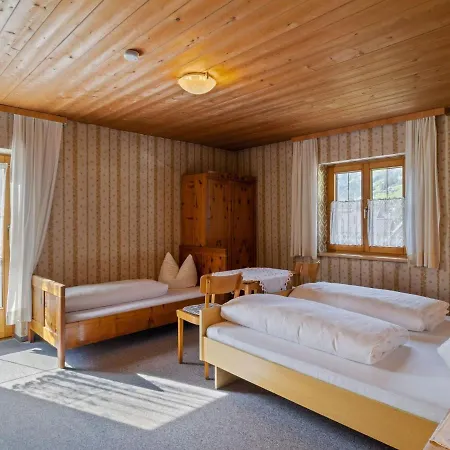 Vakantiehuis Holiday Tiroler Gastehaus 2 *